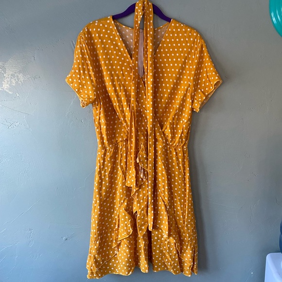 Yellow dress with white polka dots, size Medium - Picture 8 of 8